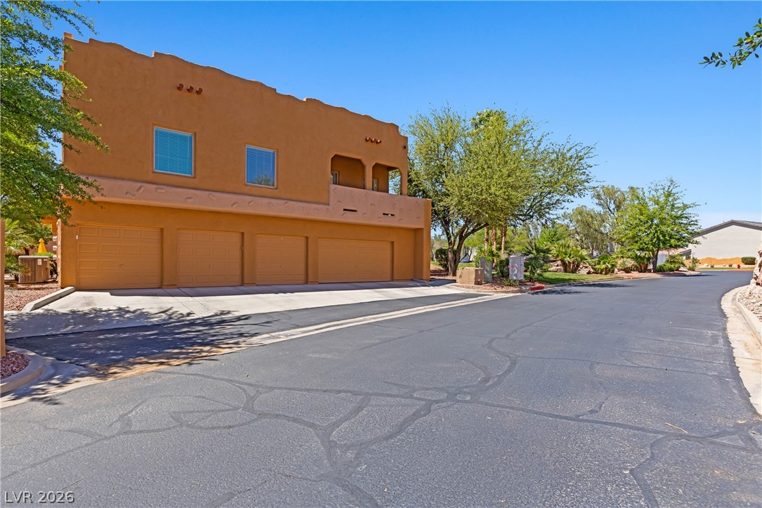 Photo 24 of 28, 724 Hardy Way #E