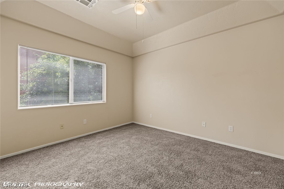 Photo 9 of 28, 724 Hardy Way #E