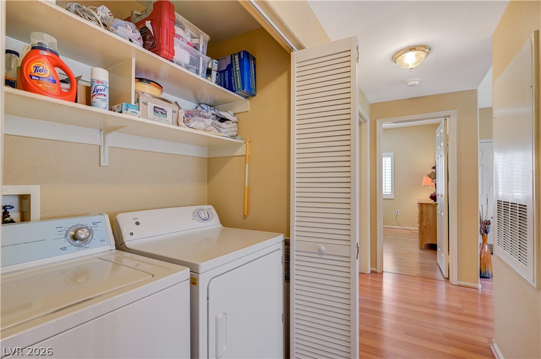 Photo 16 of 33, 8501 W University Avenue #2102