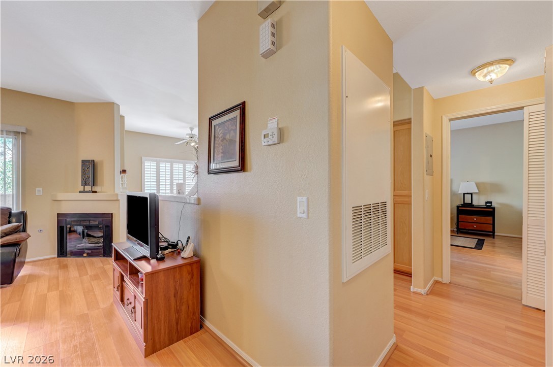 Photo 6 of 33, 8501 W University Avenue #2102