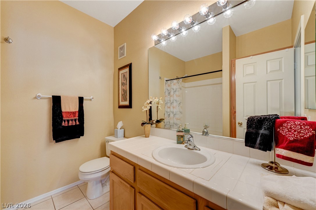Photo 22 of 33, 8501 W University Avenue #2102