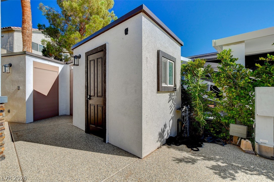 Photo 12 of 31, 8175 Arville Street #235