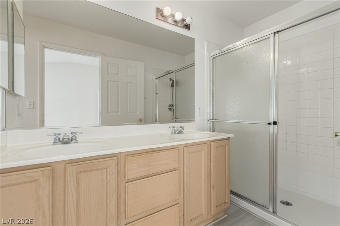 Photo 20 of 31, 4908 Winterset Drive