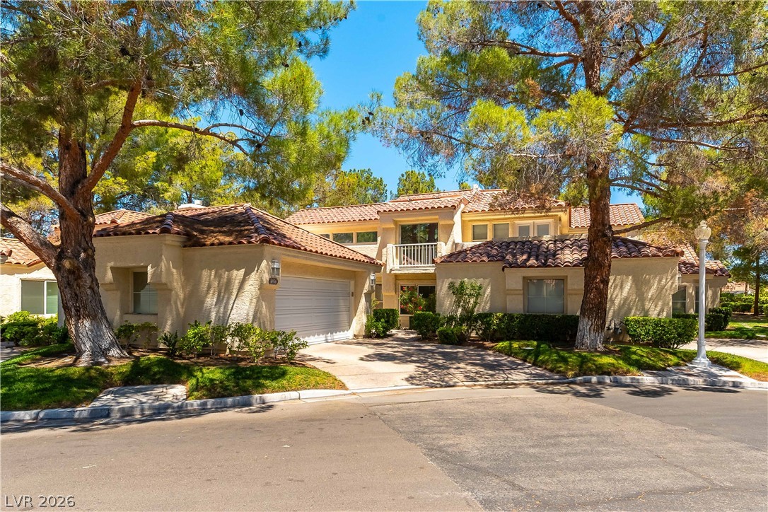 6956 Emerald Springs Lane, Las Vegas 89113