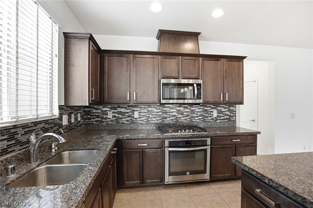 Photo 33 of 48, 1273 Olivia Parkway