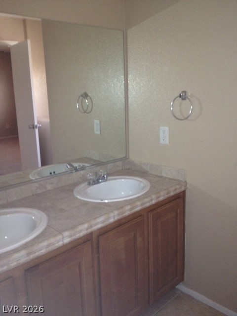 Photo 7 of 8, 10413 Coffee Grinder Court