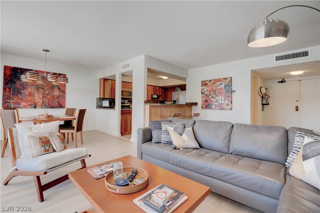 Photo 2 of 205 E HARMON Avenue #909