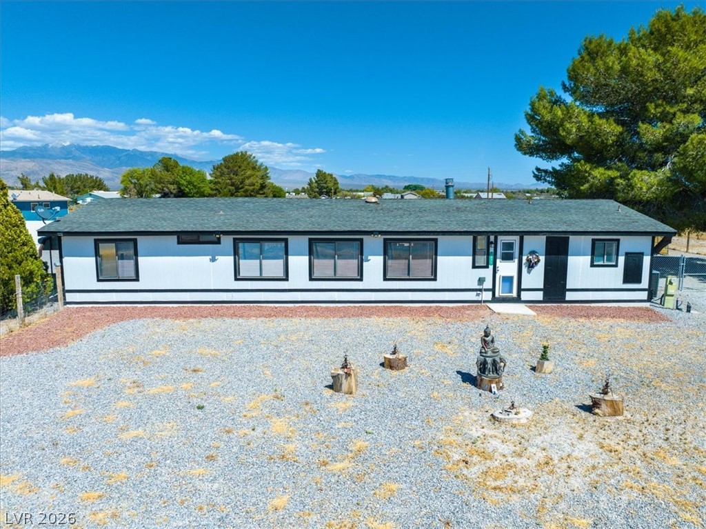 Photo 2 of 5271 Bonnie Street