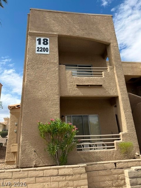 Photo 2 of 2200 Highpointe Drive #201