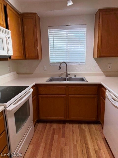 Photo 11 of 29, 2200 Highpointe Drive #201