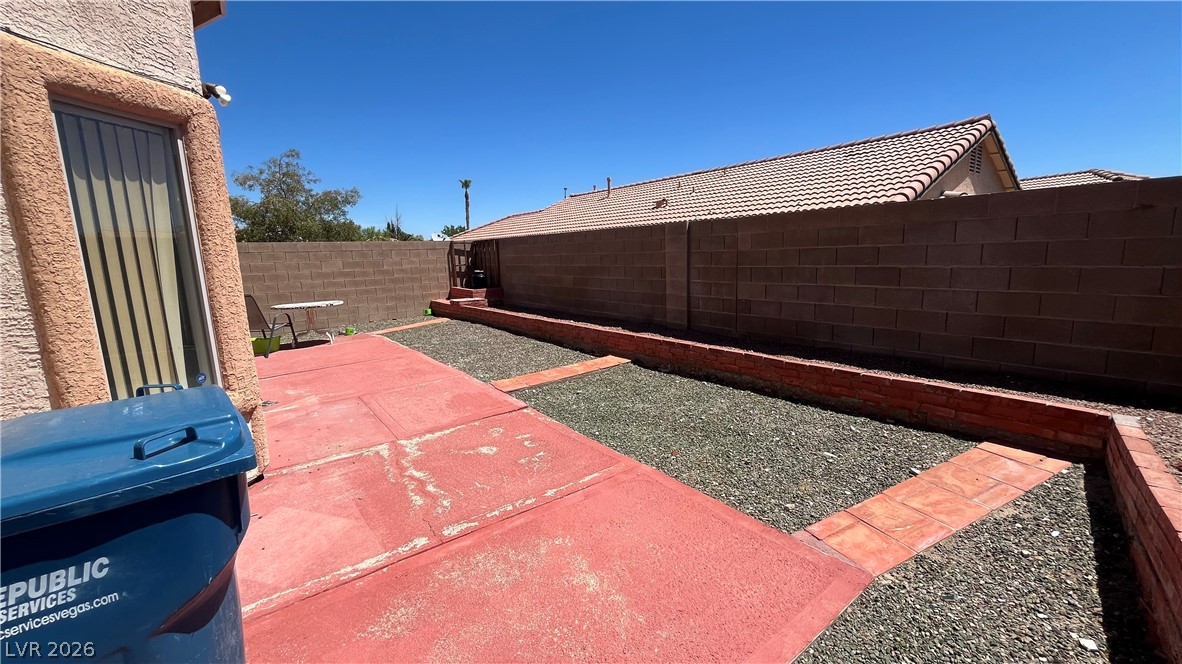 Photo 15 of 17, 10976 Vallerosa Street