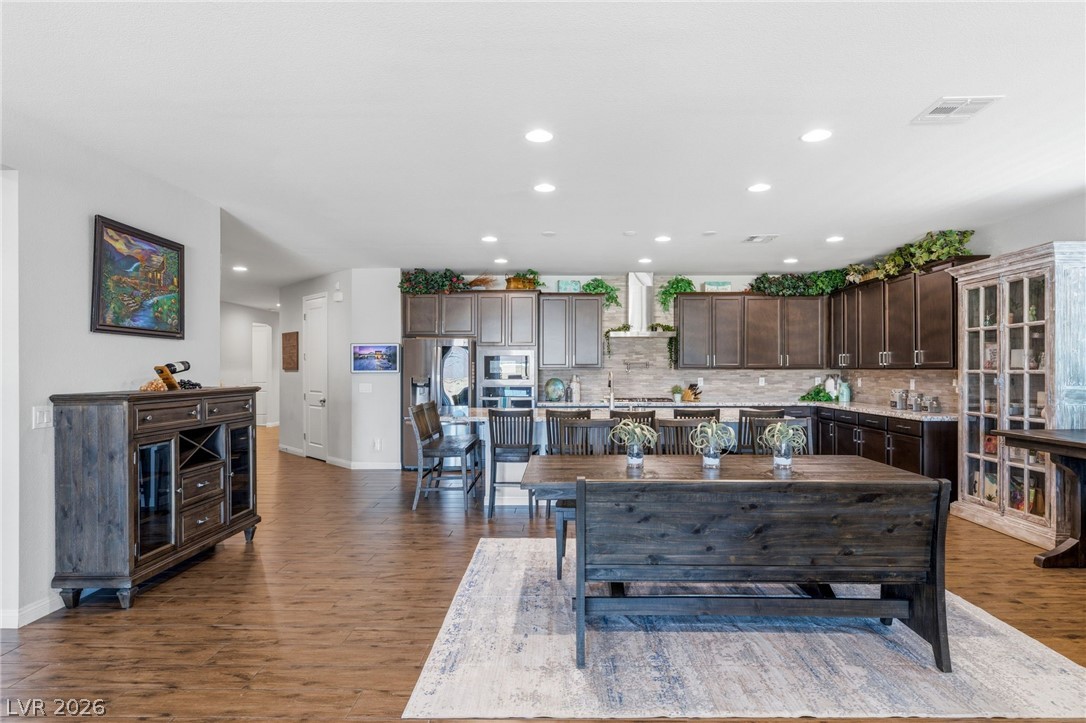 Photo 9 of 44, 6380 Regina Ridge Street
