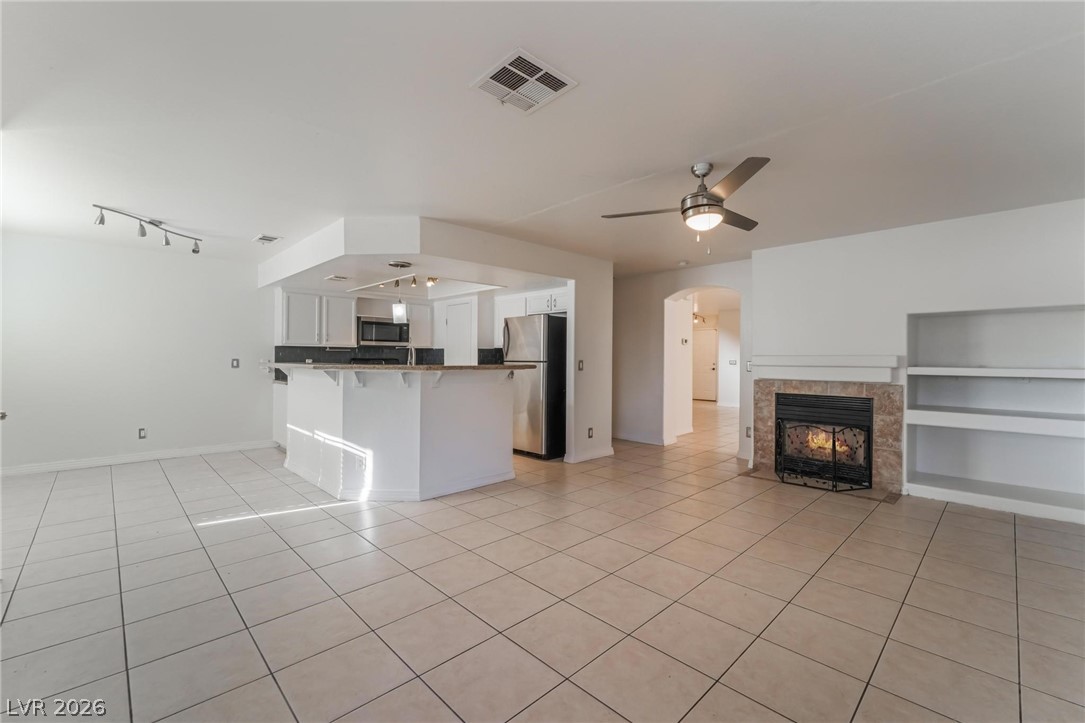 Photo 8 of 41, 8317 Sky Canyon Court