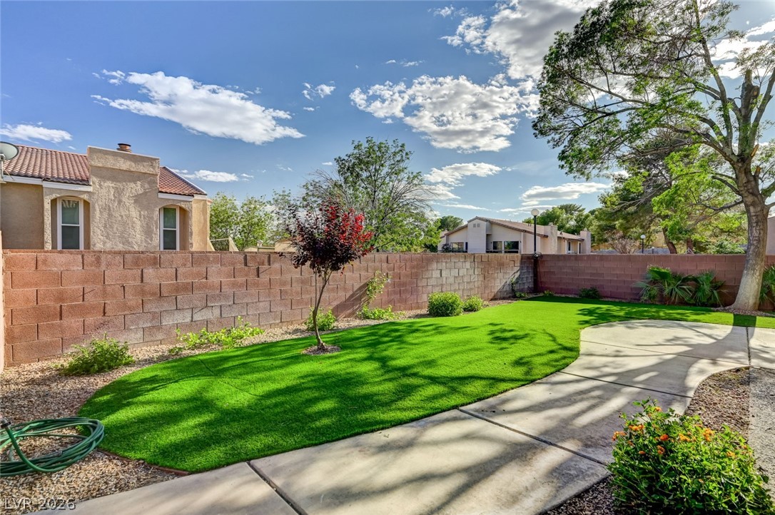 Photo 25 of 28, 1305 Capri Drive #D