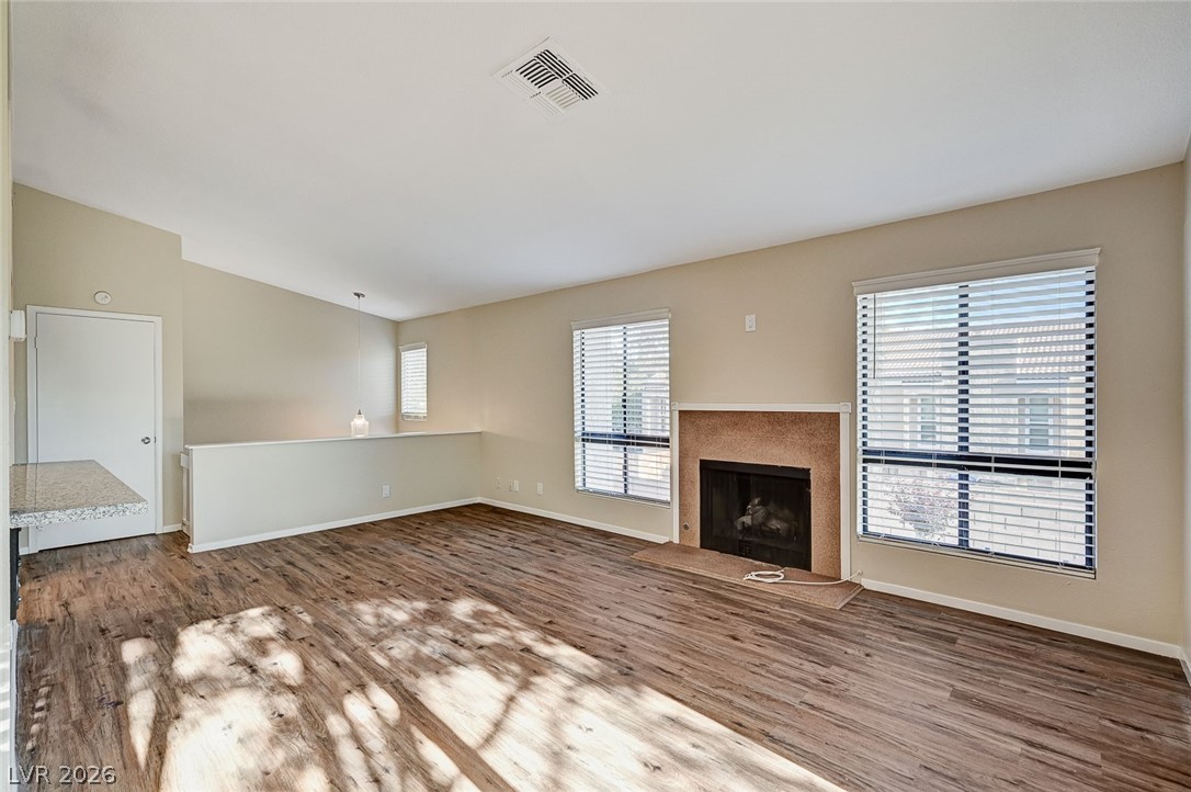Photo 12 of 28, 1305 Capri Drive #D