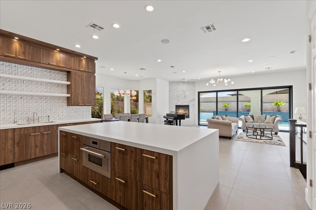 Photo 6 of 44, 225 Saint Elmo Circle