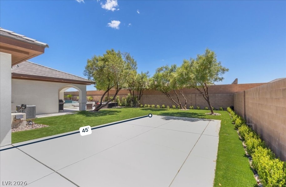 Photo 33 of 44, 225 Saint Elmo Circle