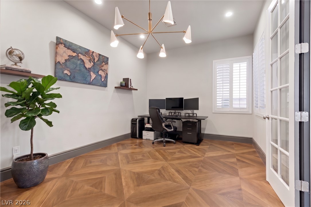 Photo 13 of 44, 225 Saint Elmo Circle