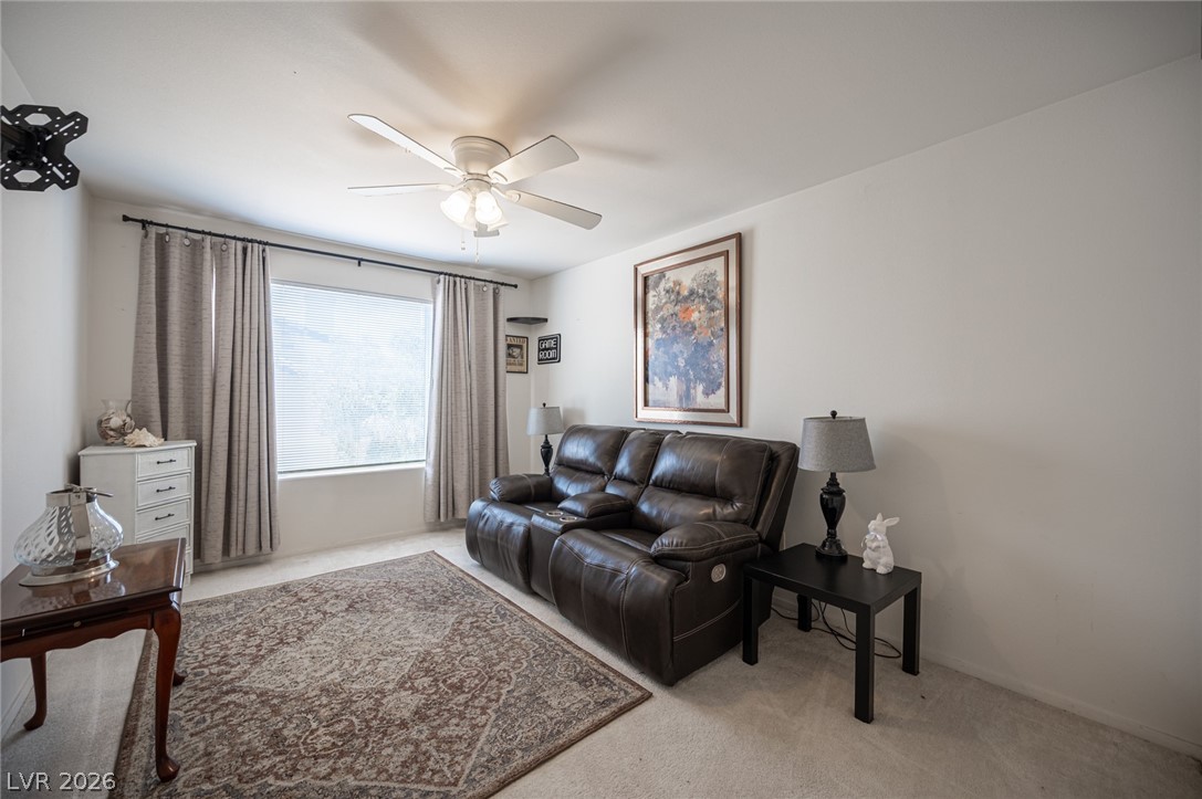 Photo 23 of 44, 3425 E Russell Road #251