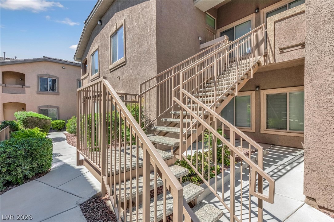 Photo 10 of 33, 8805 Jeffreys Street #2054