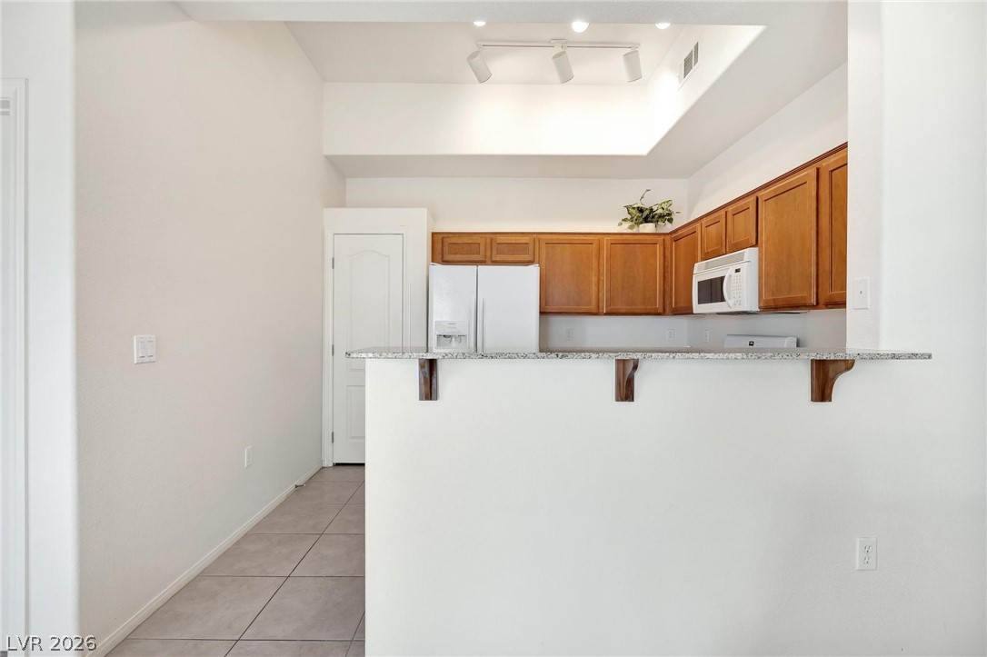 Photo 15 of 33, 8805 Jeffreys Street #2054