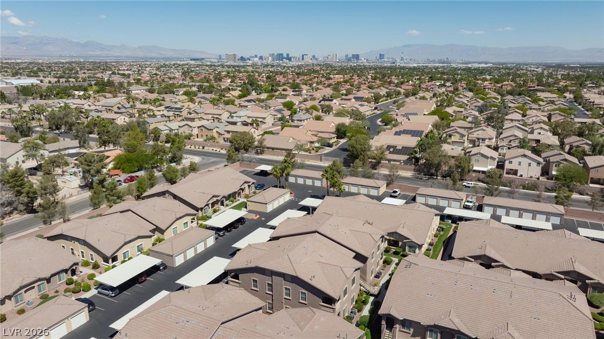 Photo 29 of 33, 8805 Jeffreys Street #2054