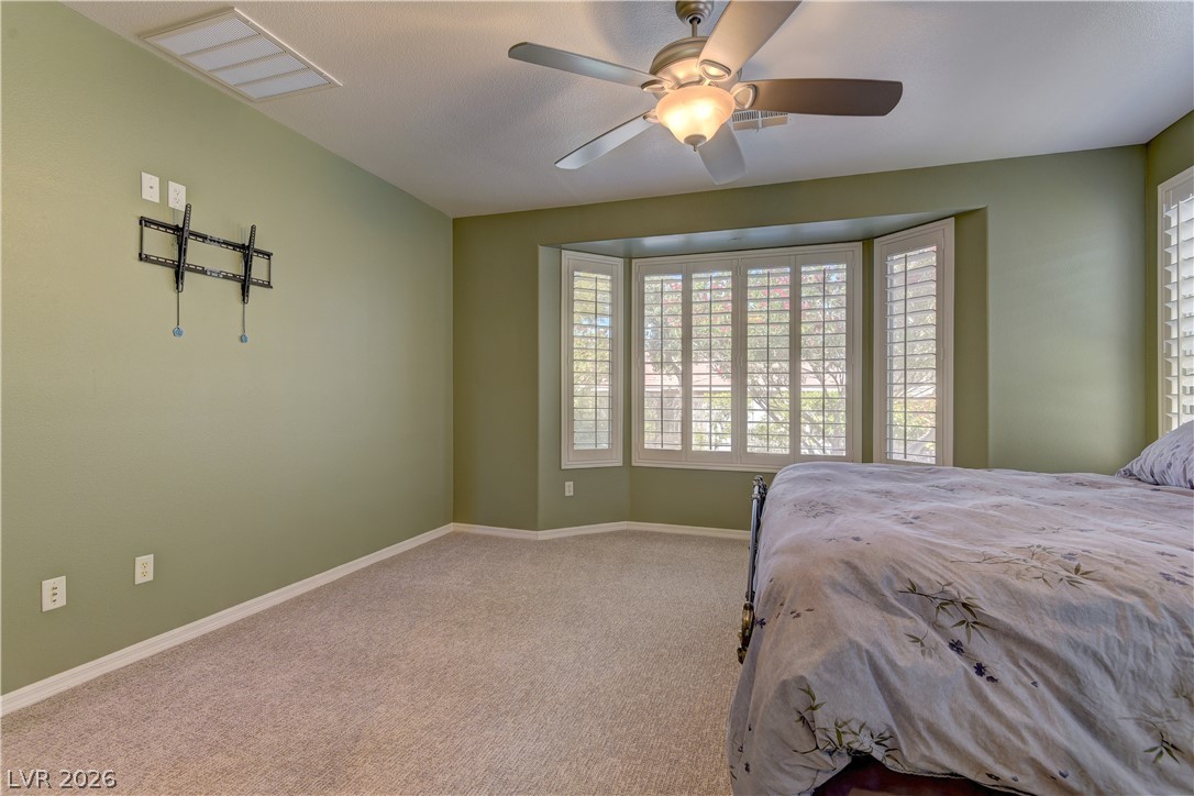 Photo 17 of 26, 4690 Denaro Drive