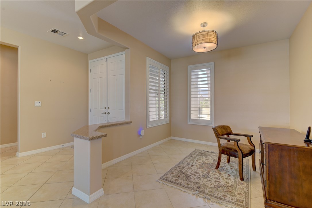 Photo 5 of 4690 Denaro Drive
