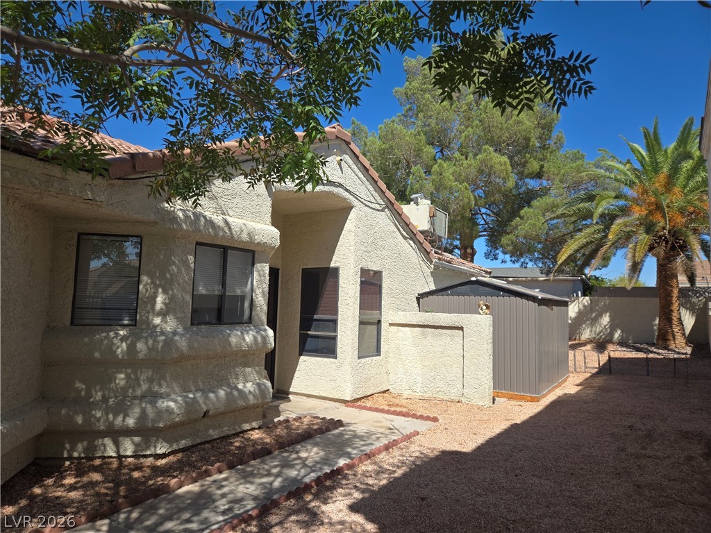 Photo 2 of 5772 Cinnabar Avenue