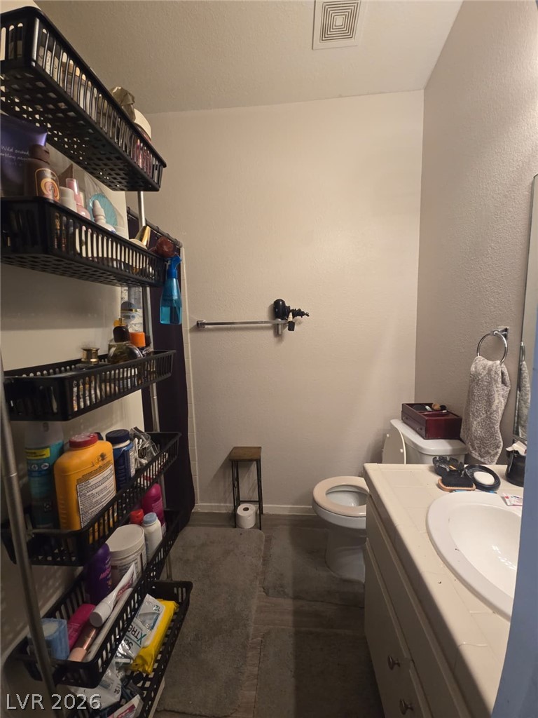 Photo 8 of 15, 5772 Cinnabar Avenue