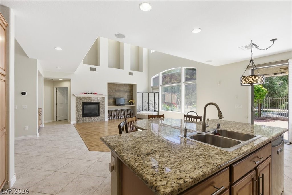 Photo 2 of 7025 Puetollano Drive