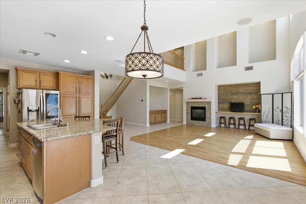 Photo 14 of 35, 7025 Puetollano Drive