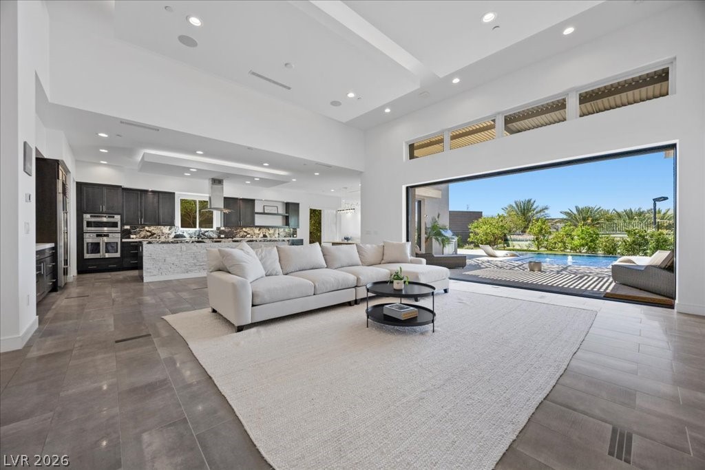2228 Summit Mesa Lane, Henderson 89052