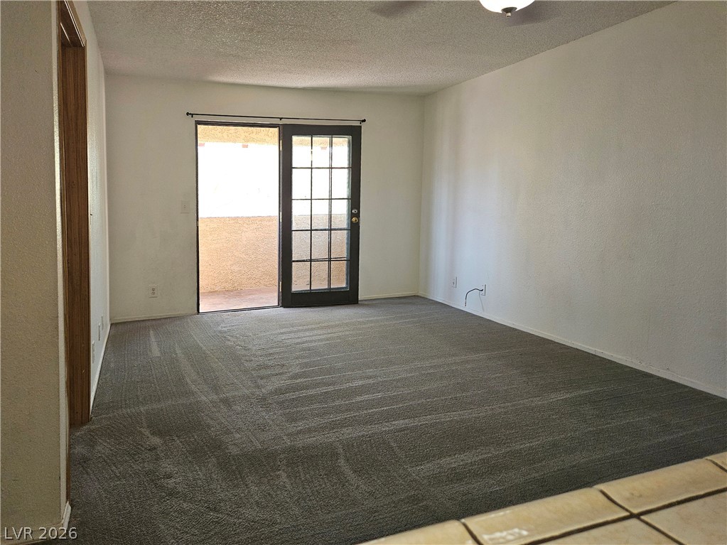 Photo 13 of 41, 4121 Gannet Circle #412