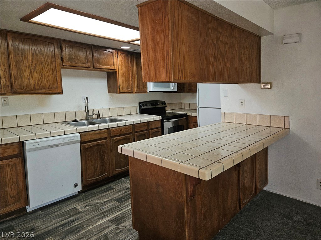 Photo 9 of 41, 4121 Gannet Circle #412