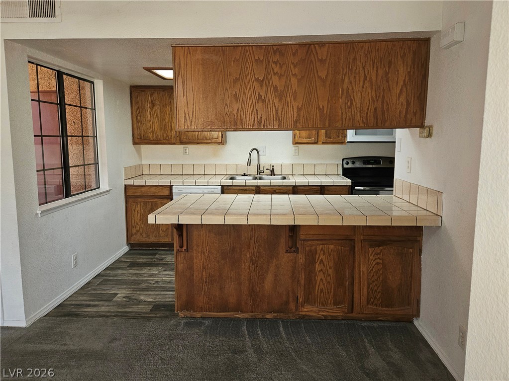 Photo 12 of 41, 4121 Gannet Circle #412