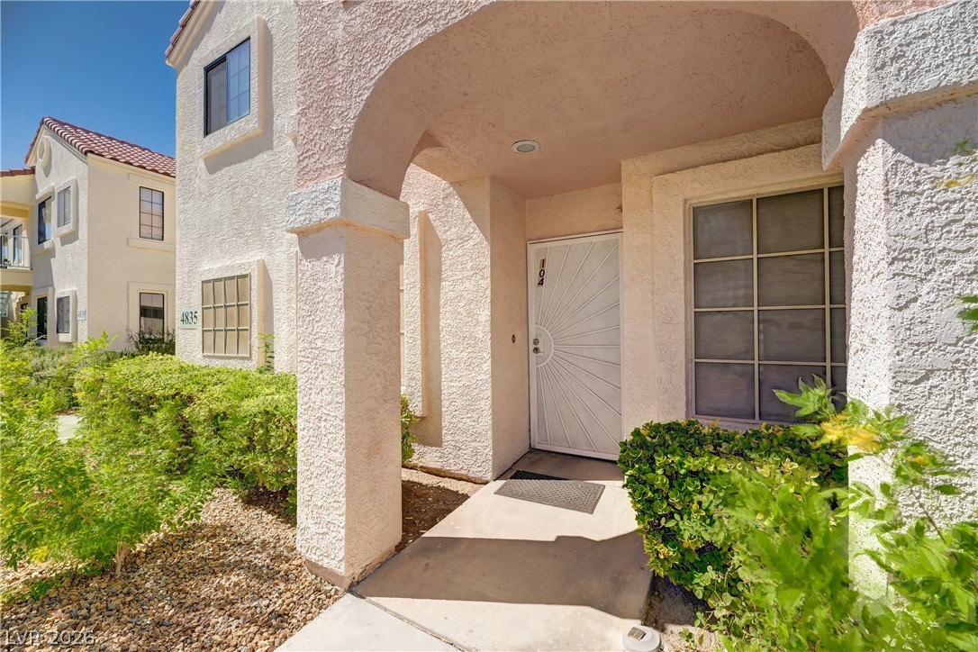 Photo 28 of 31, 4835 S Torrey Pines Drive #104