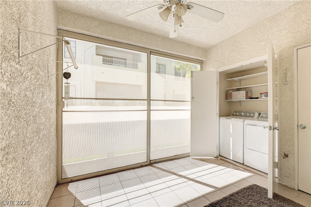 Photo 14 of 31, 4835 S Torrey Pines Drive #104