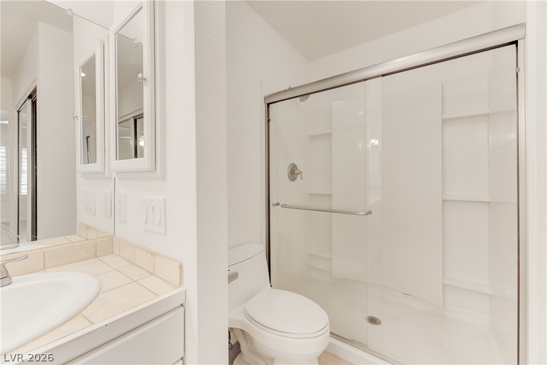 Photo 19 of 31, 4835 S Torrey Pines Drive #104