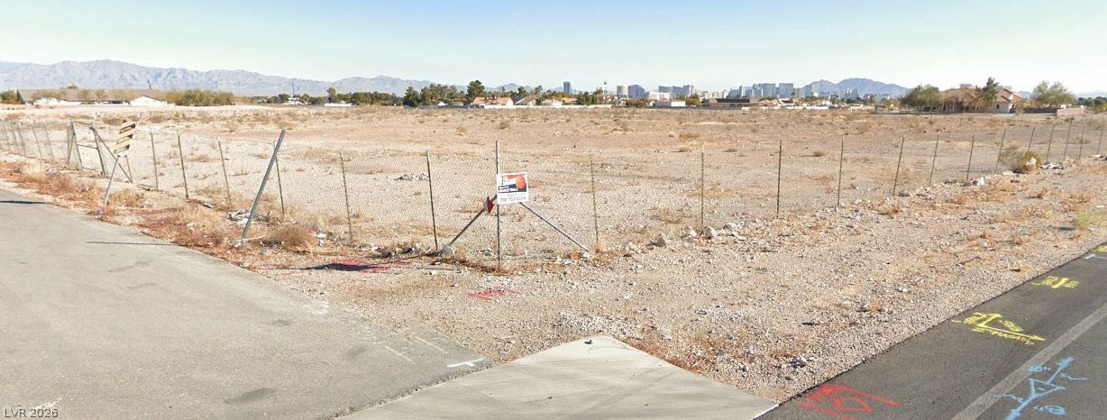 West Post Road, Las Vegas