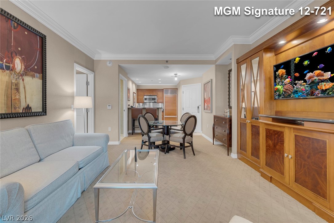 Photo 17 of 58, 135 E Harmon Avenue #1221