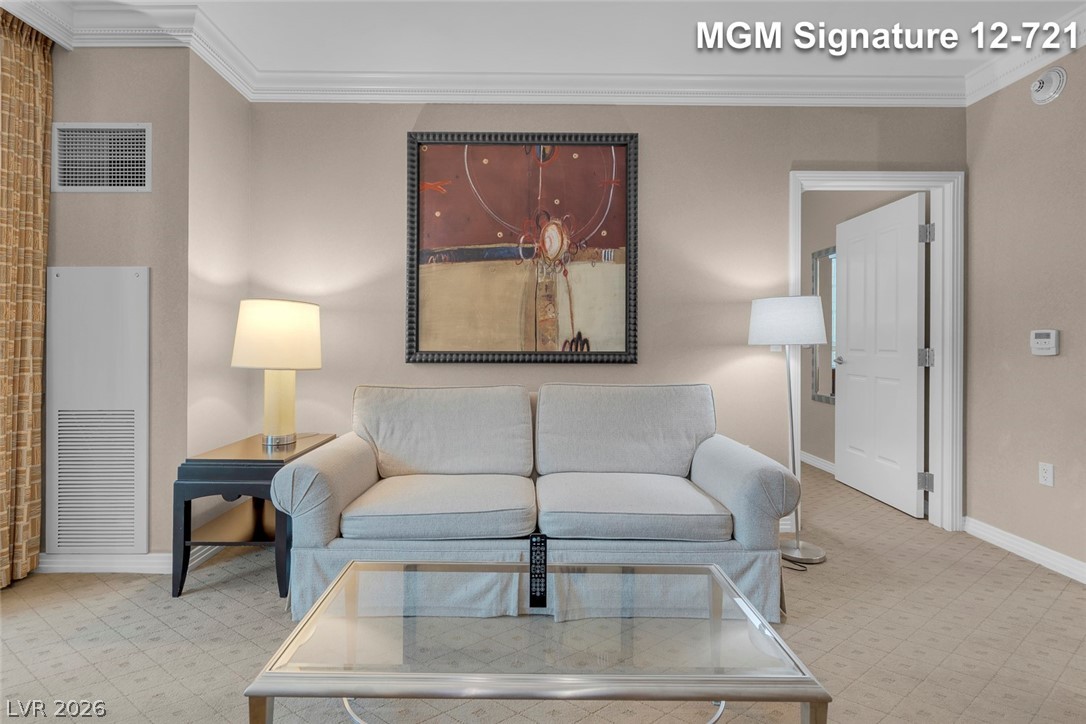 Photo 21 of 58, 135 E Harmon Avenue #1221