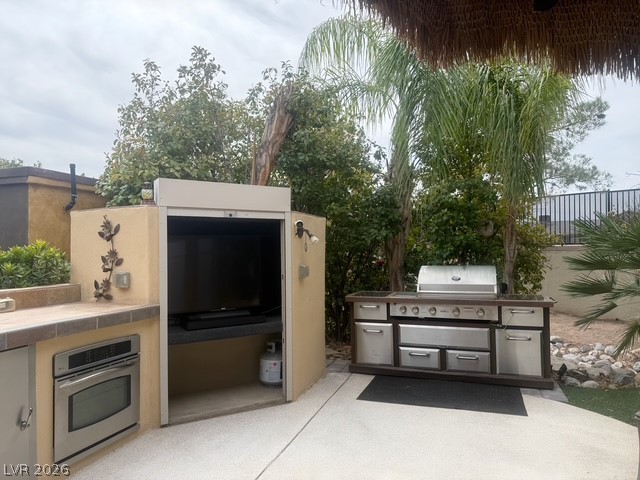 Photo 4 of 8175 Arville Street #205