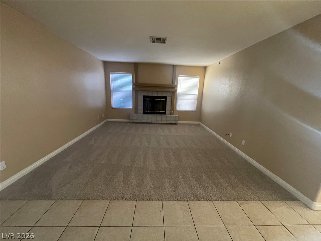 Photo 4 of 1420 Desert Hills Drive