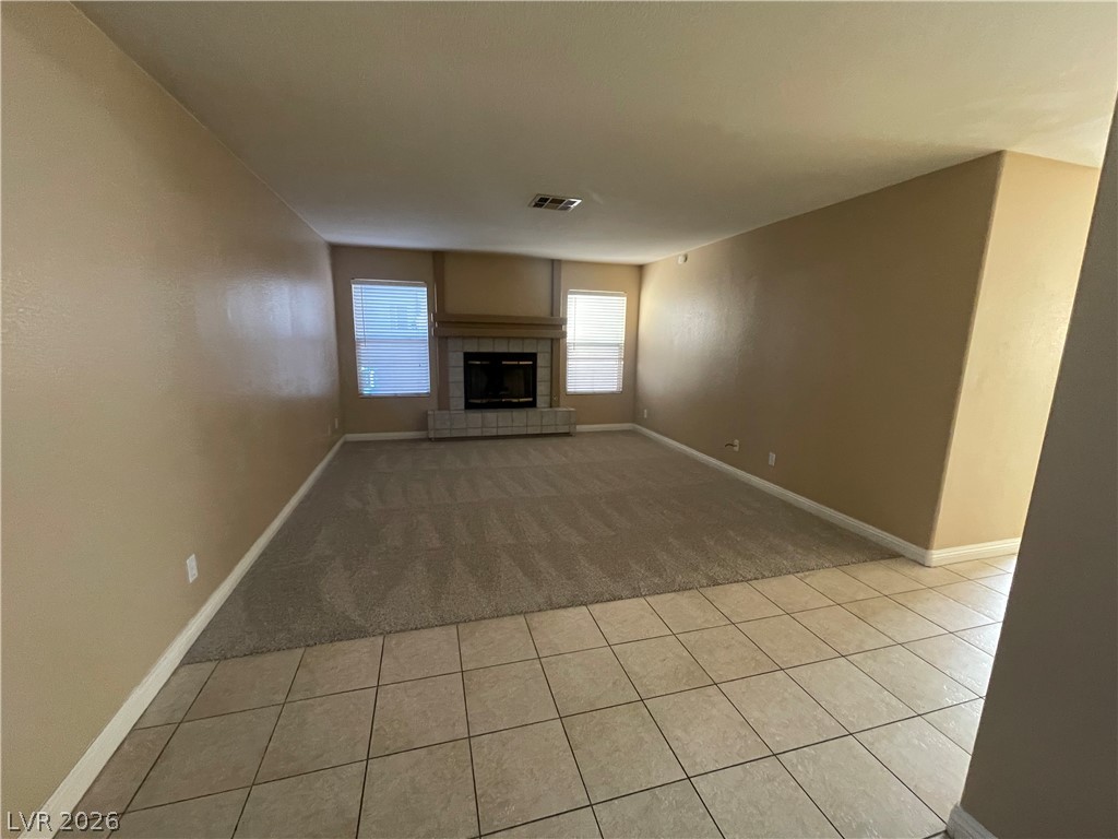 Photo 6 of 39, 1420 Desert Hills Drive