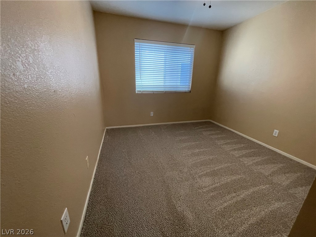 Photo 31 of 39, 1420 Desert Hills Drive