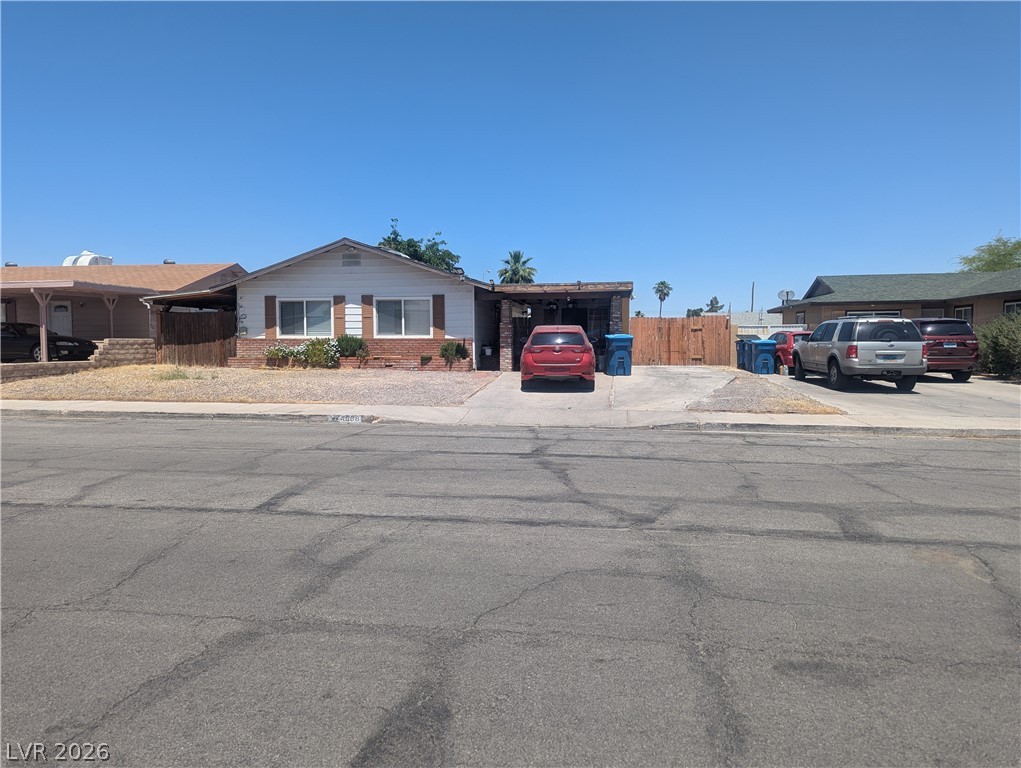 Photo 2 of 4668 Bennett Drive
