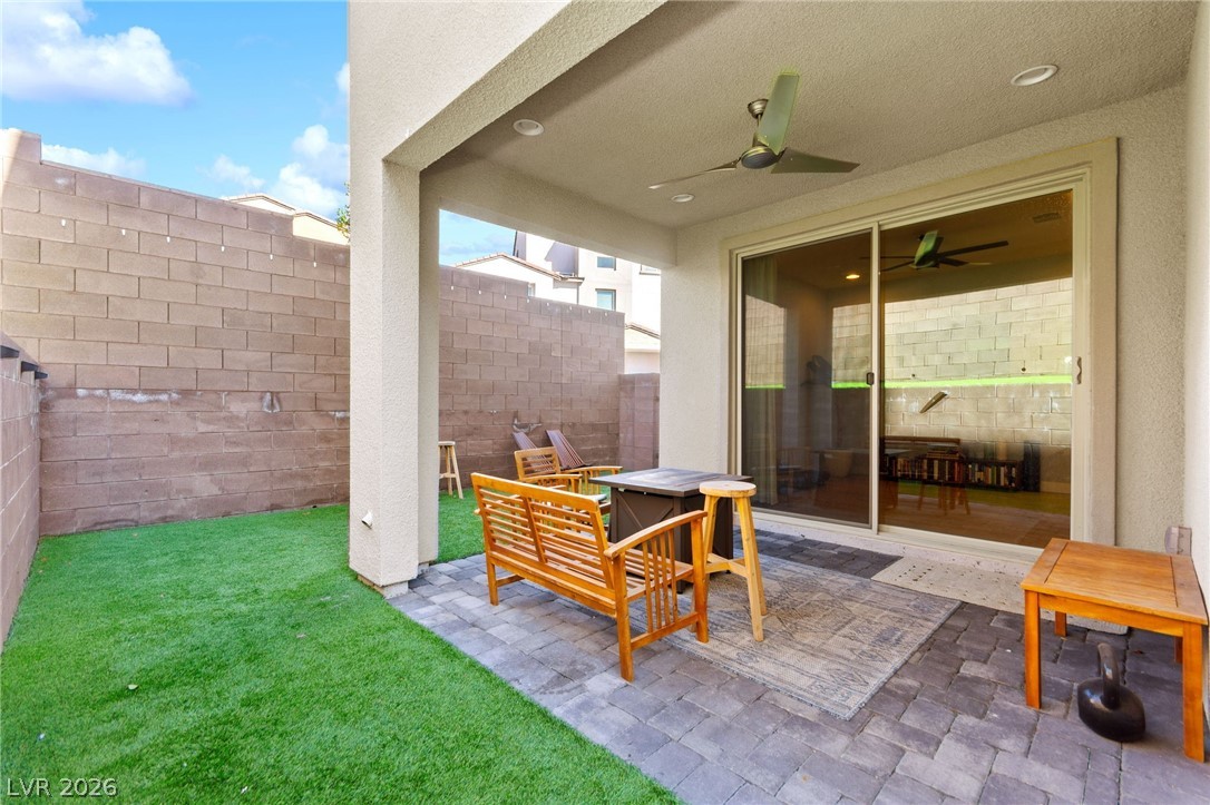 Photo 5 of 667 Angel Aura Street