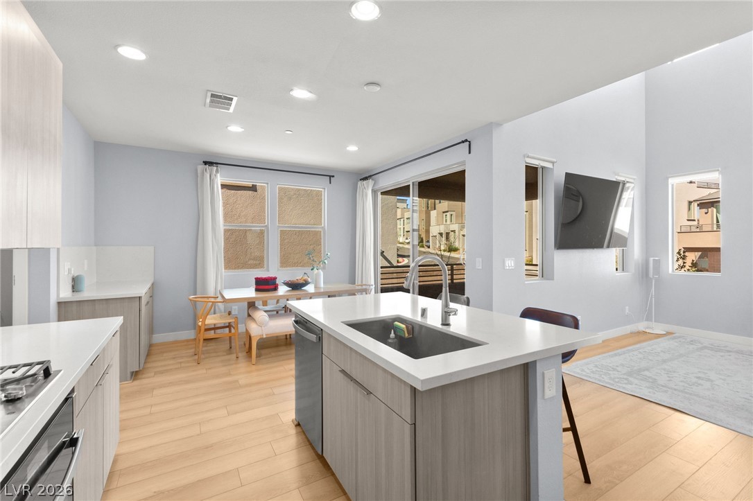 Photo 10 of 42, 667 Angel Aura Street
