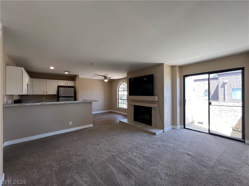 Photo 6 of 35, 2982 Juniper Hills Boulevard #201